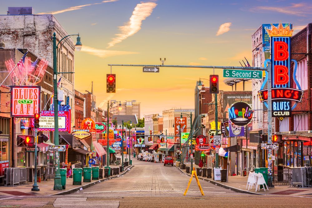 Sunset over the Historic Beale Street