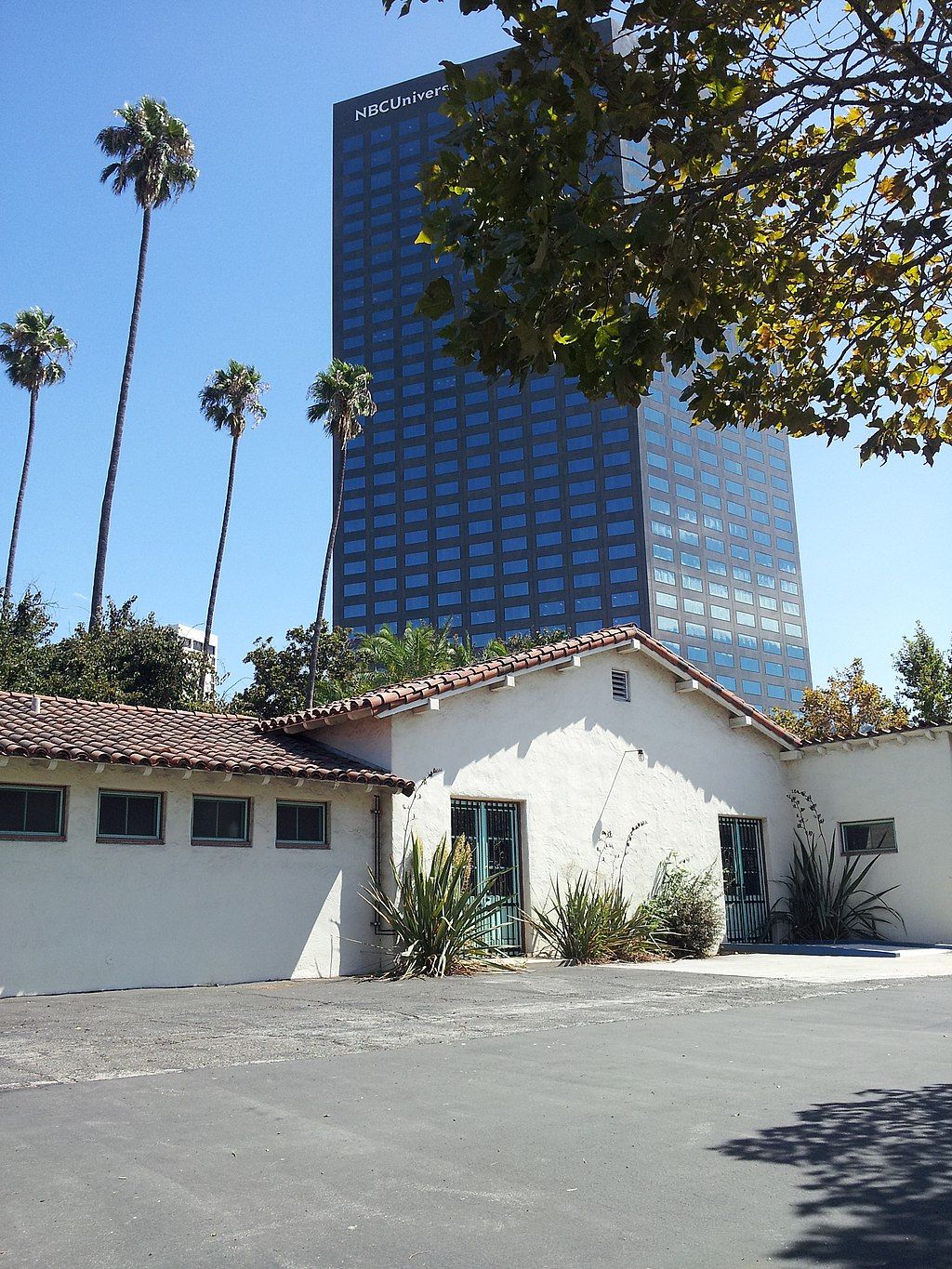 Facade of Campo De Cahuenga