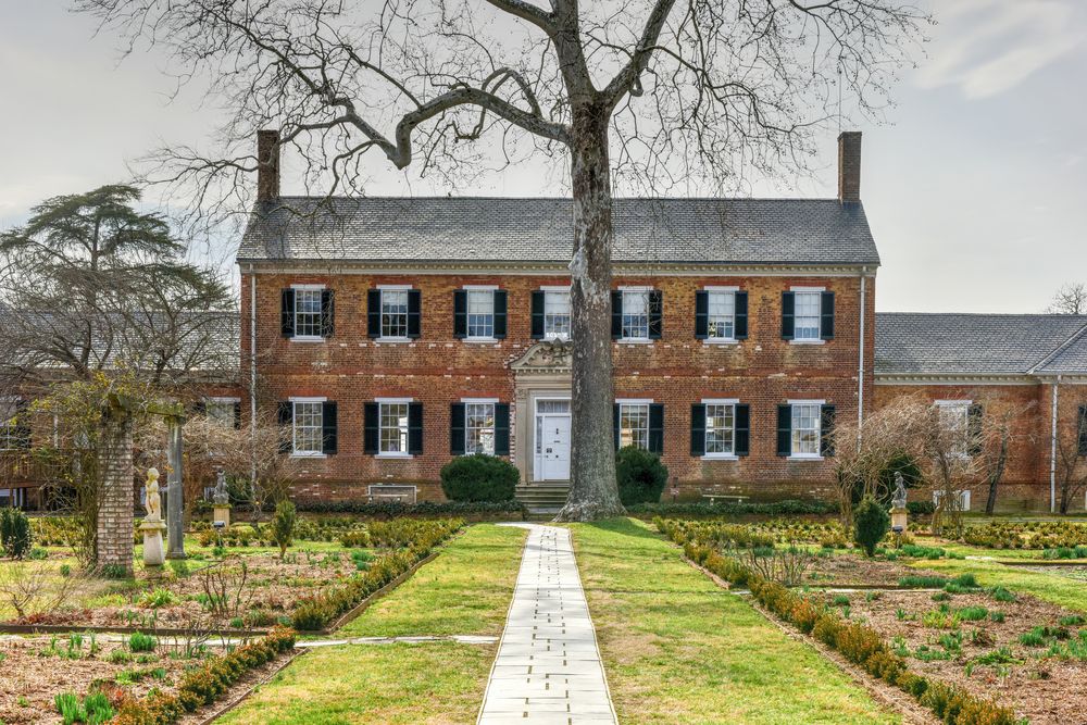 Exterior of the Chatham Manor