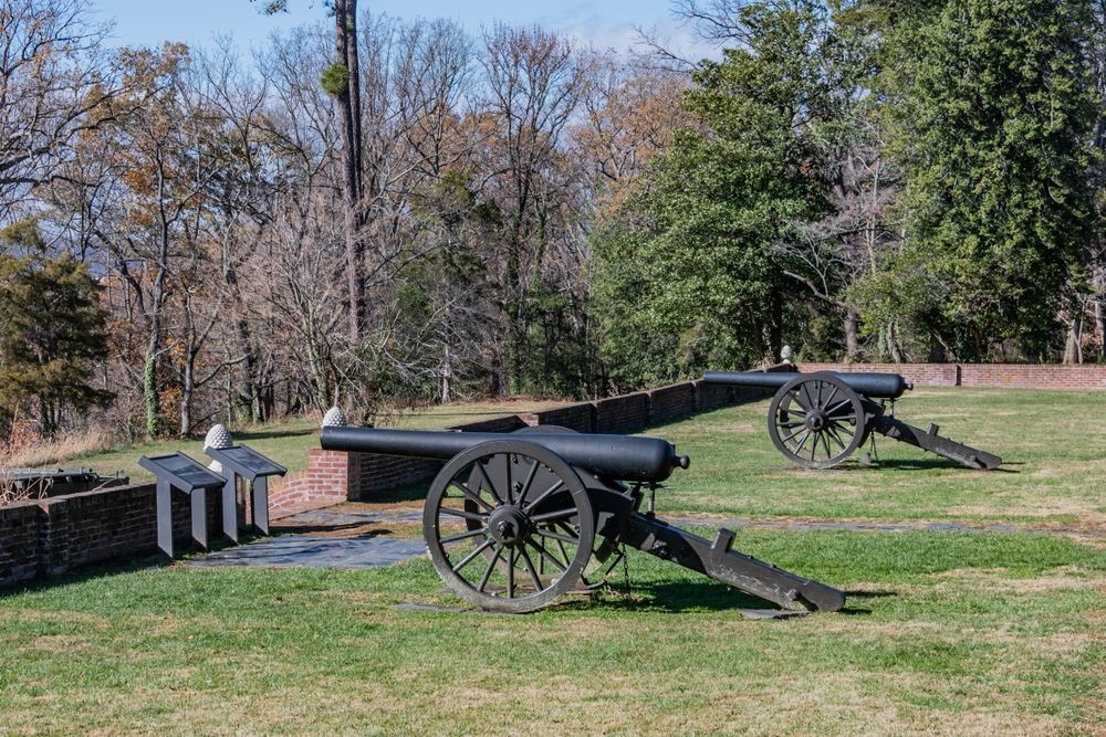 Cannons at Chatham Manor