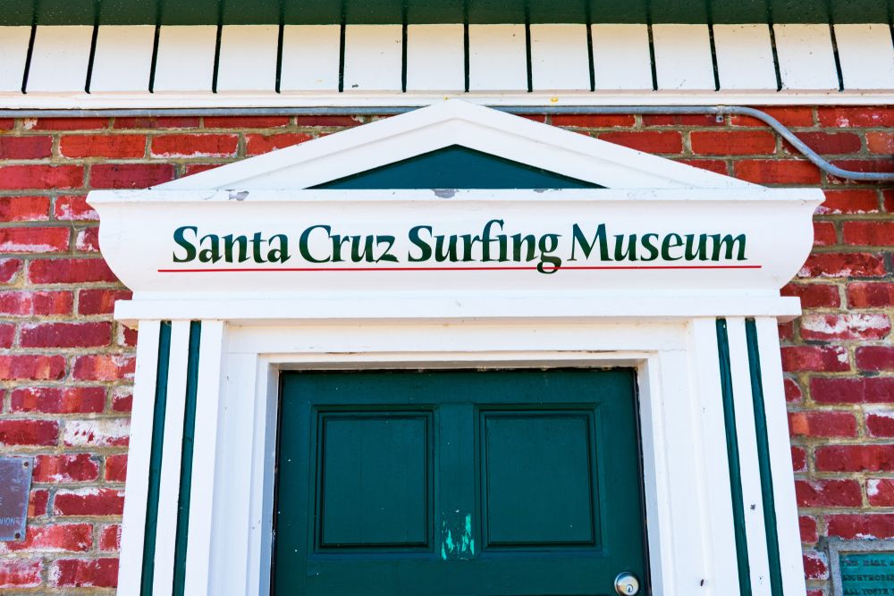 Building sign of the Santa Cruz Surfing Museum