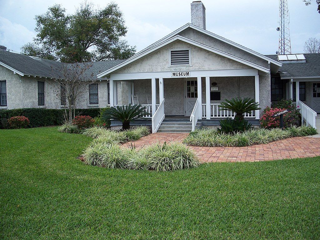 Exterior of Seminole County History