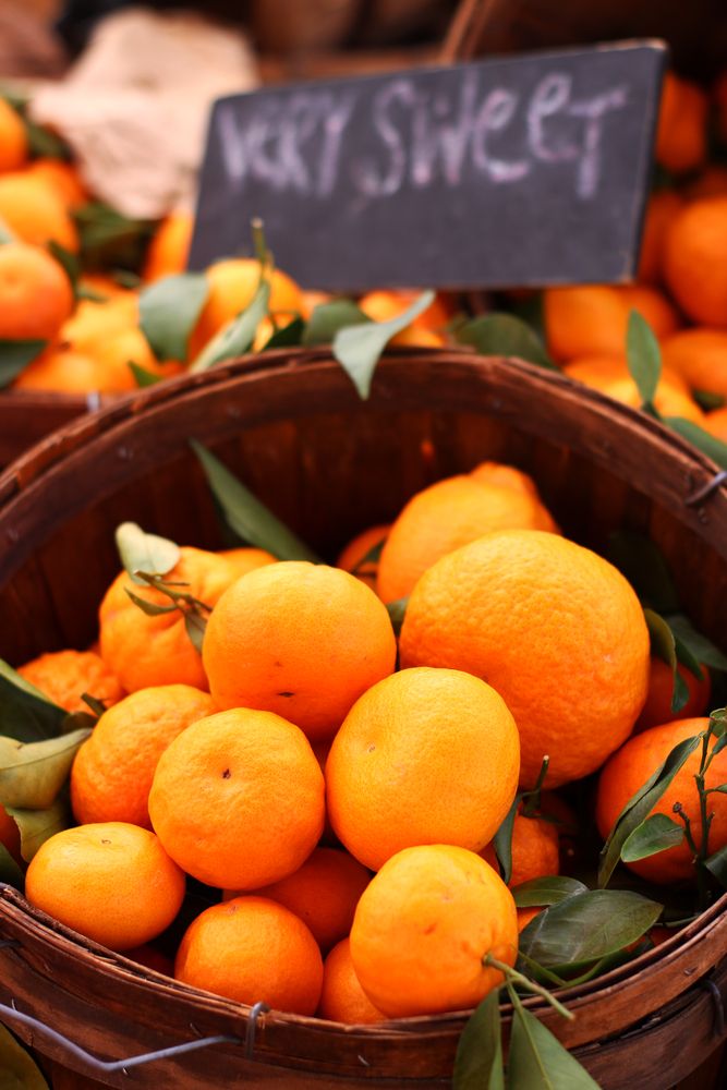 Tangerines for sale at Studio City Farmers Market