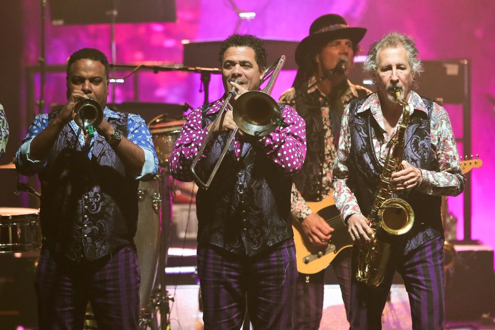 Musicians in The Paramount
