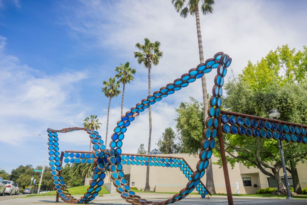 Eyeglasses sculpture on the grounds of Triton Museum of Art