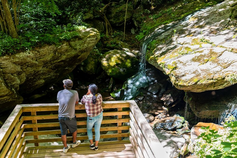 People on an overlook at Otter Falls Trail
