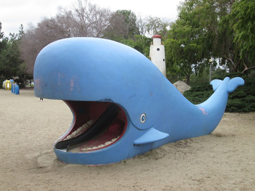Whale sculpture at Vincent Lugo Park
