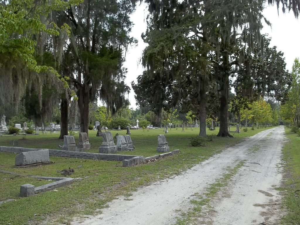 Headstones at Laurel Grove North Cemetery