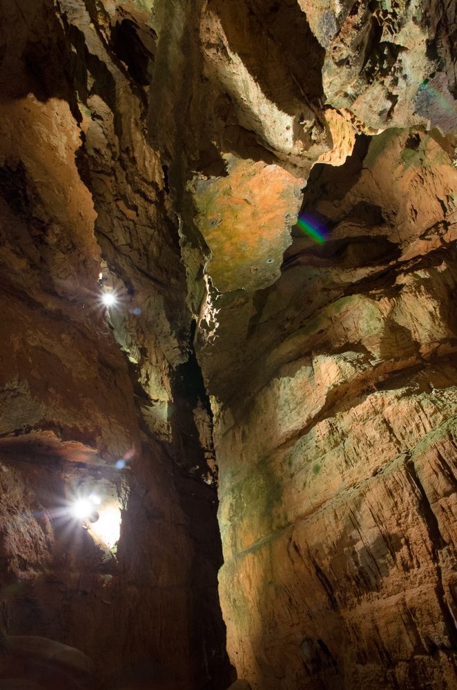 Rock formations at Caverns at Natural Bridge