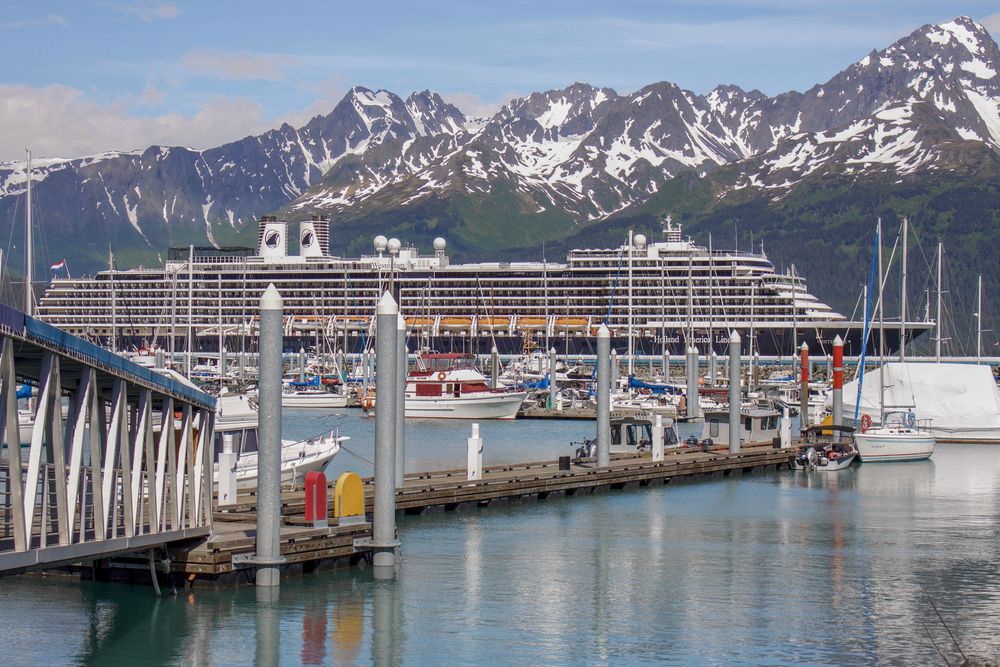 Crusing at ship terminal