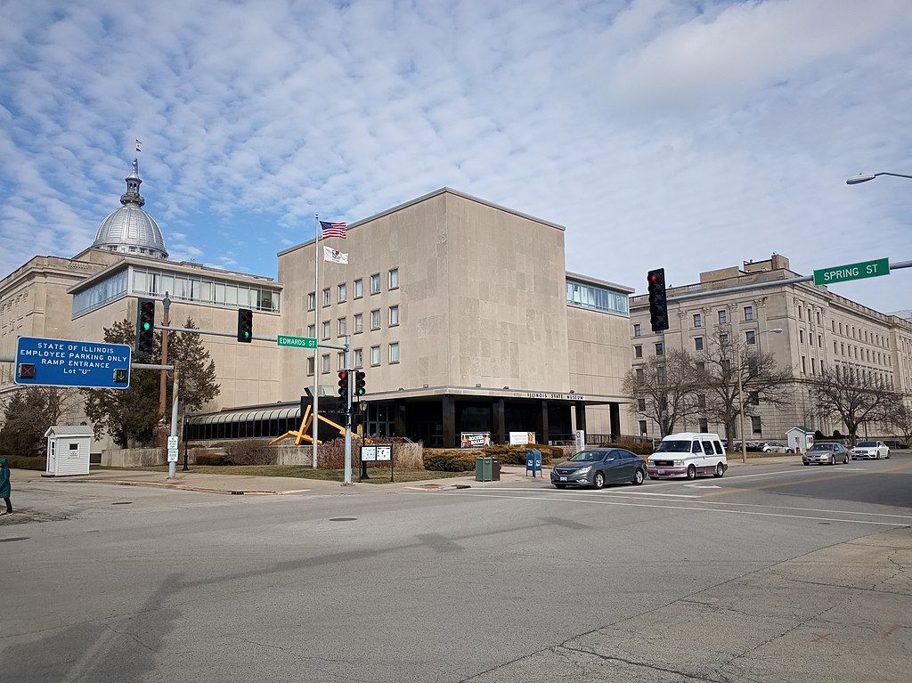 Exterior of the Illinois State Museum