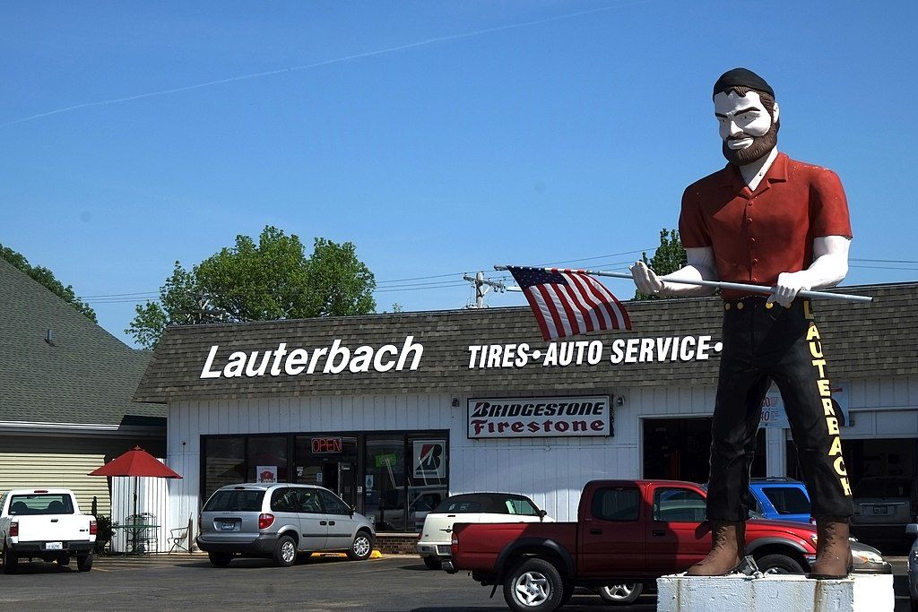 Daytime view of the Lauterbach Giant