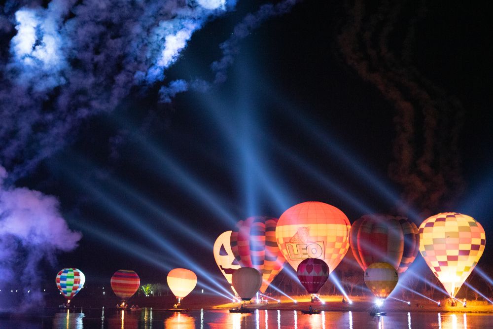 Hot Air Balloons in Singha Park