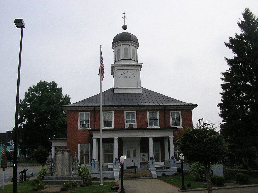 Exterior of Washington County Courthouse