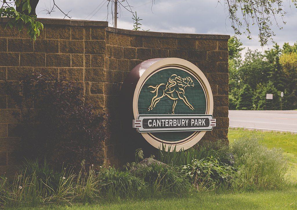 Welcome sign of Canterbury Park