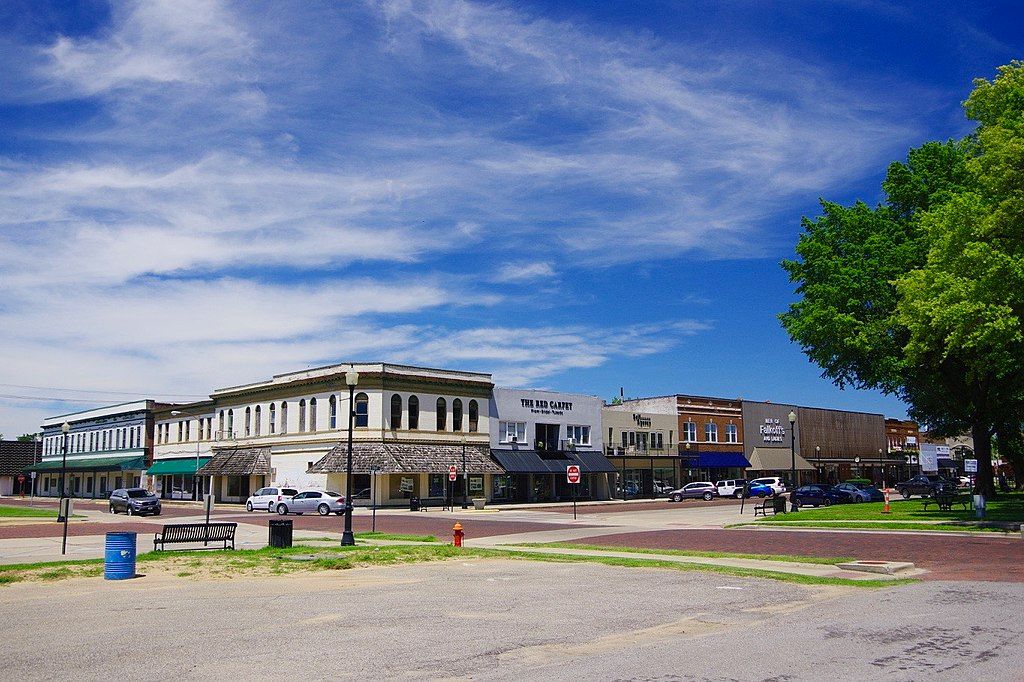 Buildings at Downtown Sikeston
