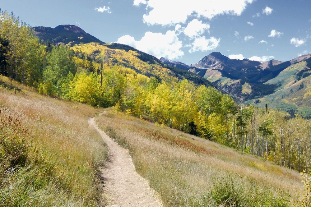 Way to the east snowmass trail.