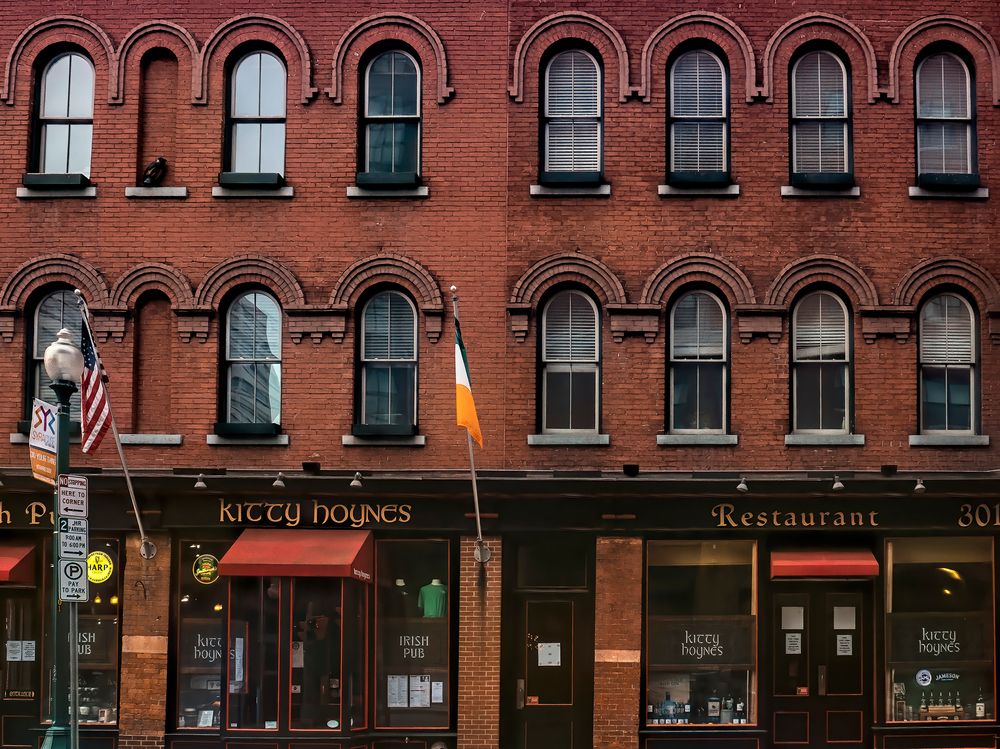 Shops at Armory Square