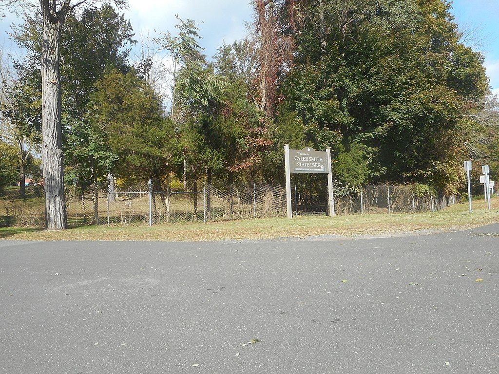 Welcome sign of Caleb Smith State Park