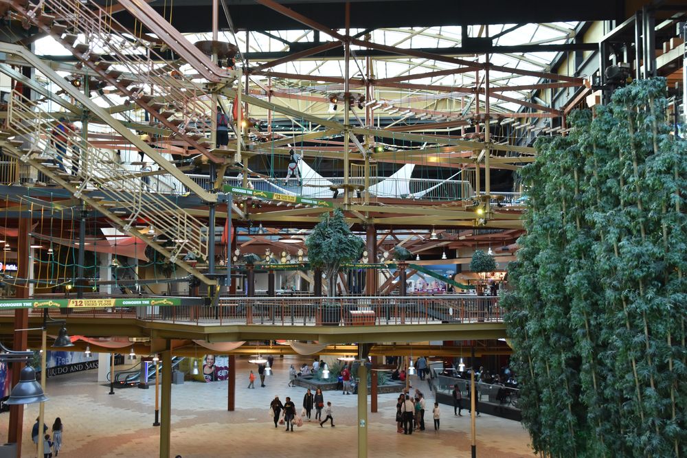 Interior of Destiny USA
