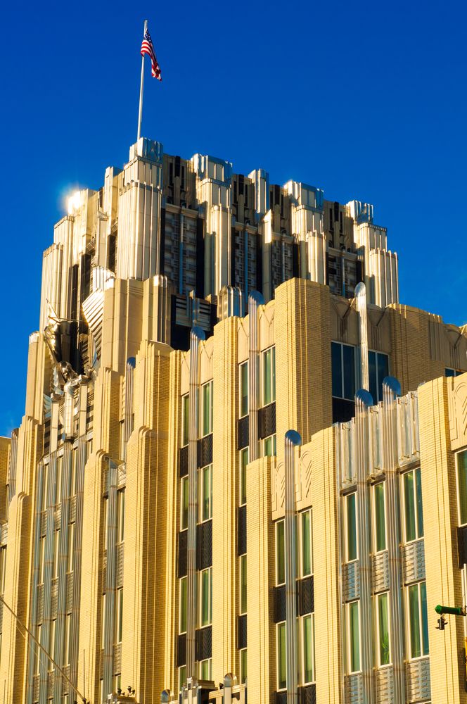 Top part of the Niagara Mohawk Building