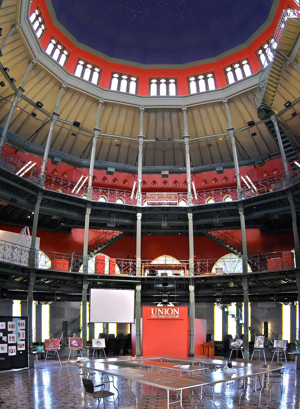 Interior of Nott Memorial