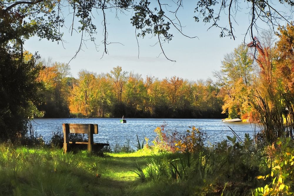 Bench overlooking the waters of Onondaga Lake Park