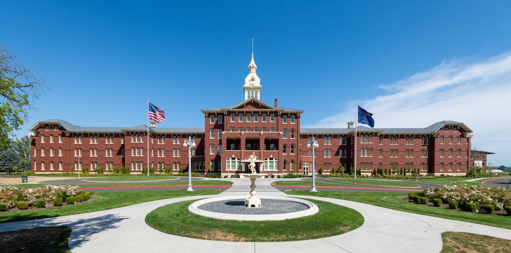 Exterior of the Oregon State Hospital Museum of Mental Health