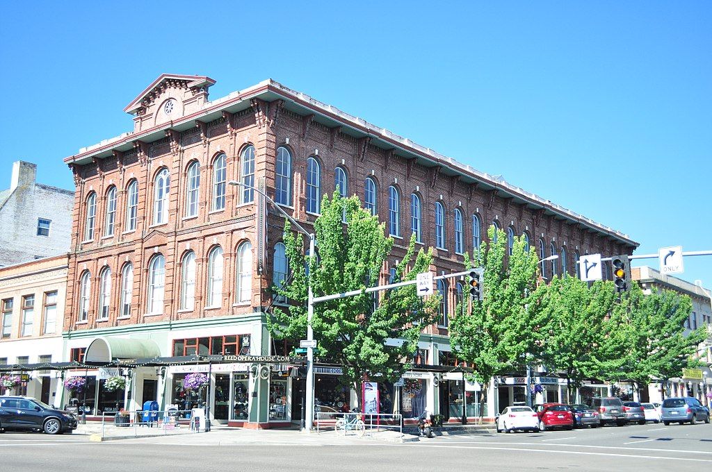 Facade of Reed Opera House