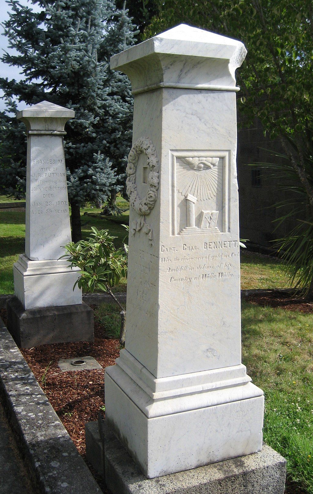 Memorial at Salem Pioneer Cemetery