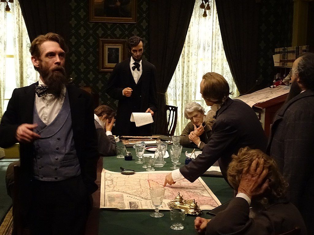 White house replica in Abraham Lincoln Presidential Library and Museum