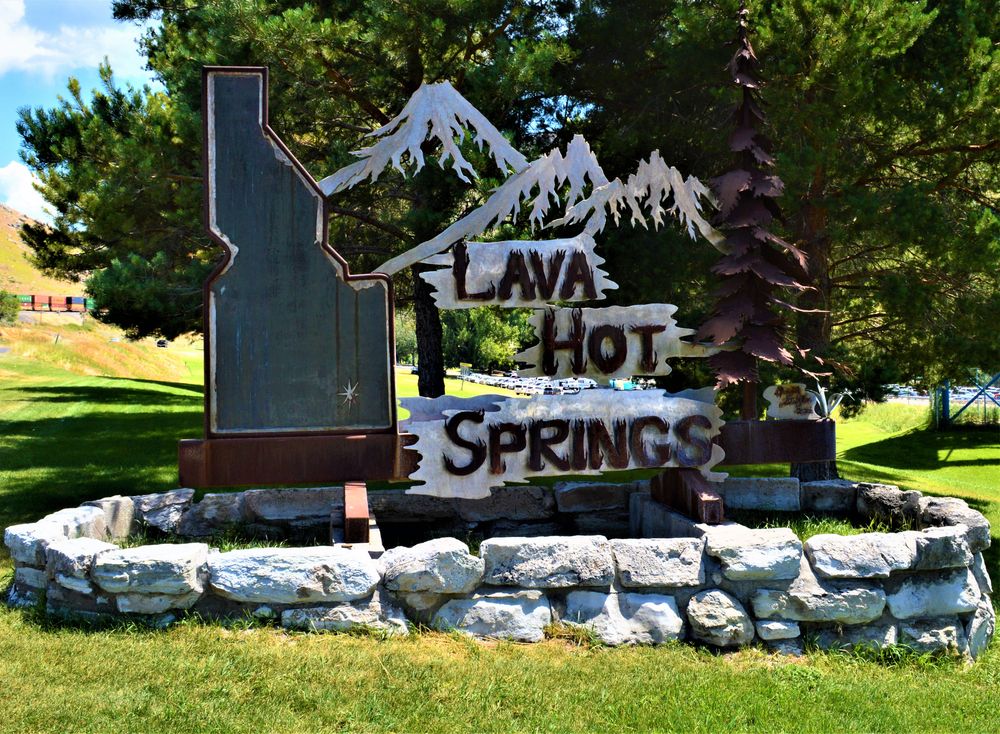 Welcome sign of Lava Hot Springs