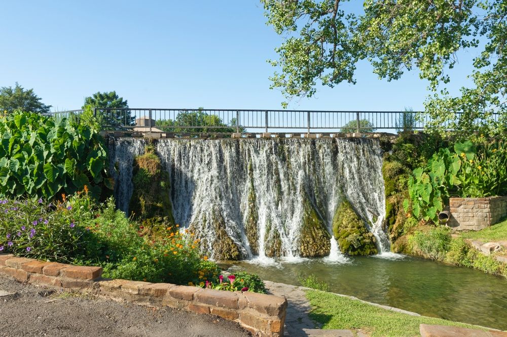 The waterfalls at Mill Pond Park