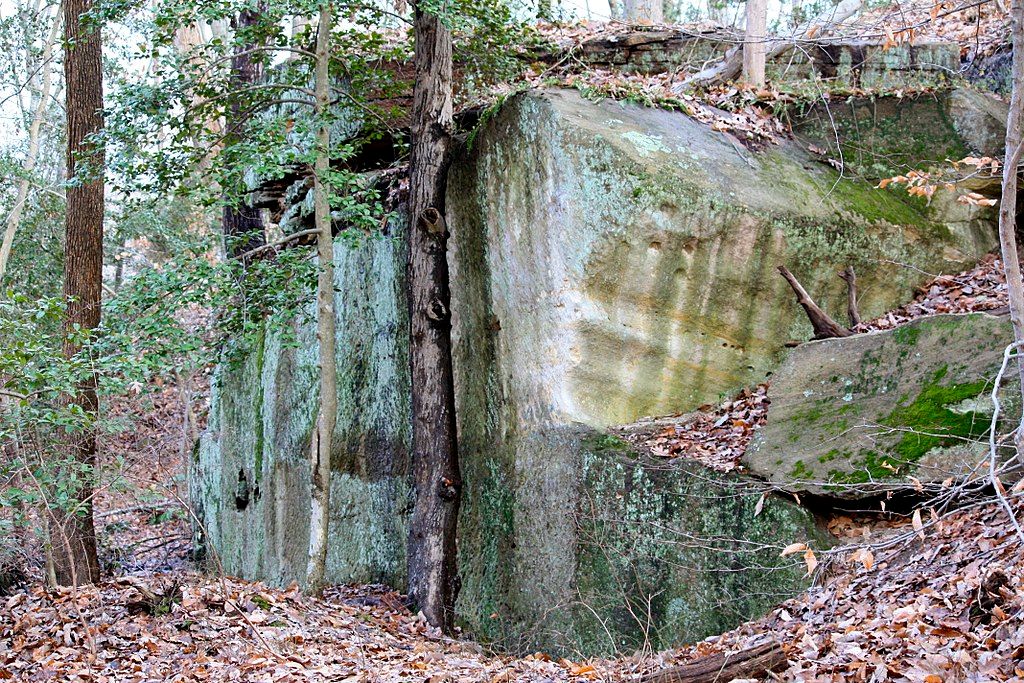 A huge boulder at Government Island