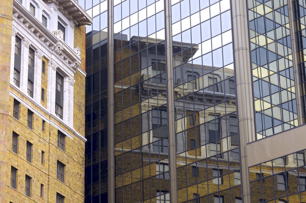 Details of the Saint Paul Hotel building
