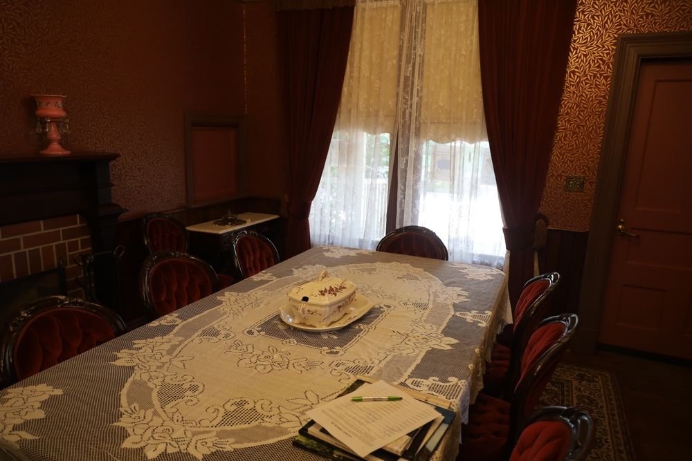 Dining area in Rengstorff House