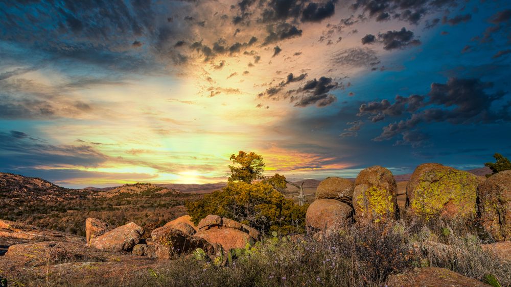 Beautiful view of the sunset and the blue sky.