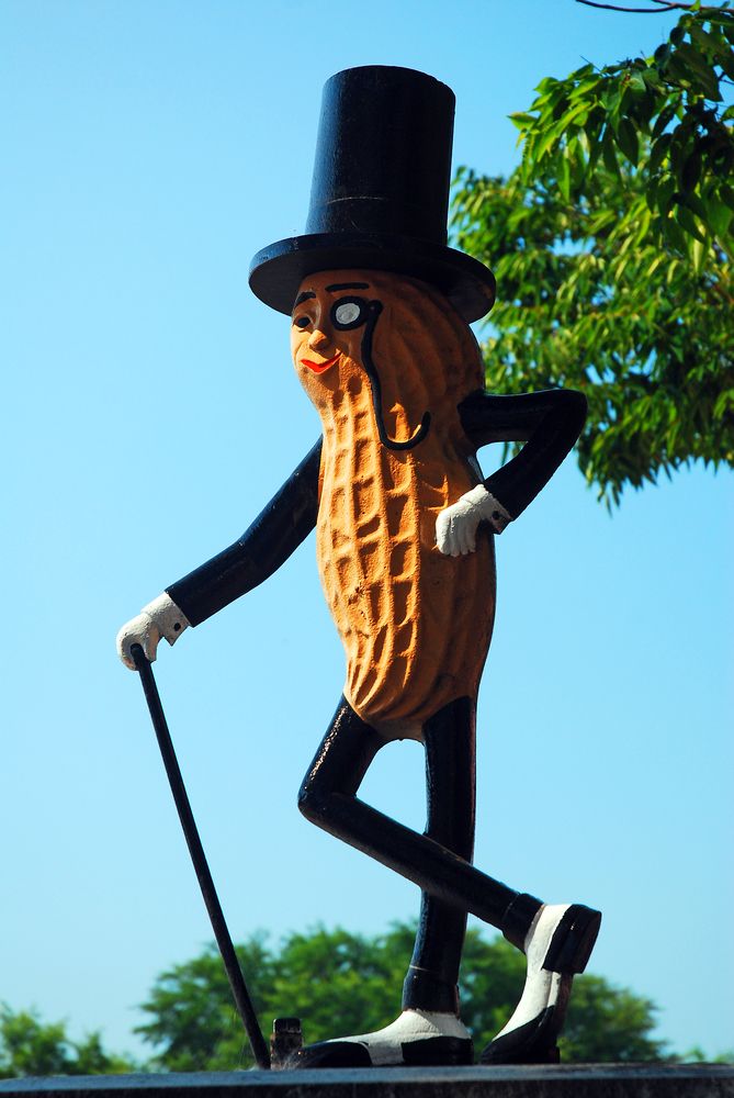 Side view of Mr. Peanut