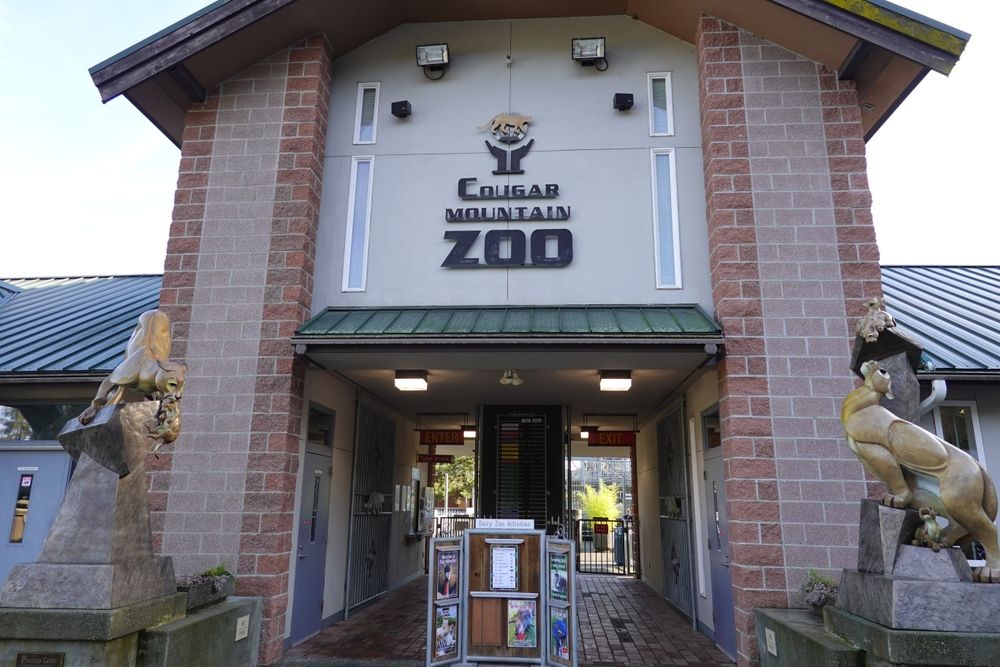 Exterior of Cougar Mountain Zoo