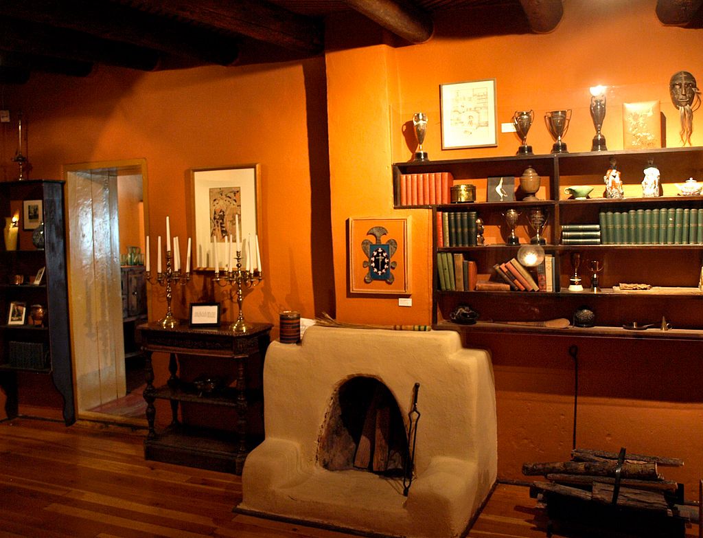 Library in Ernest Blumenschein House