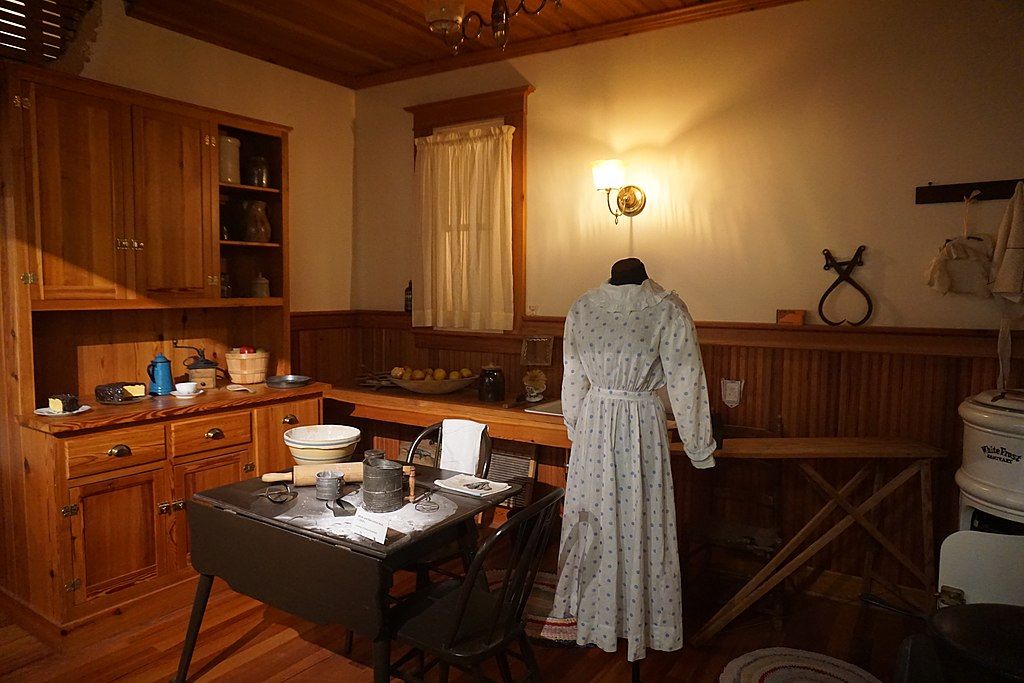 Historical room in the Grace Museum
