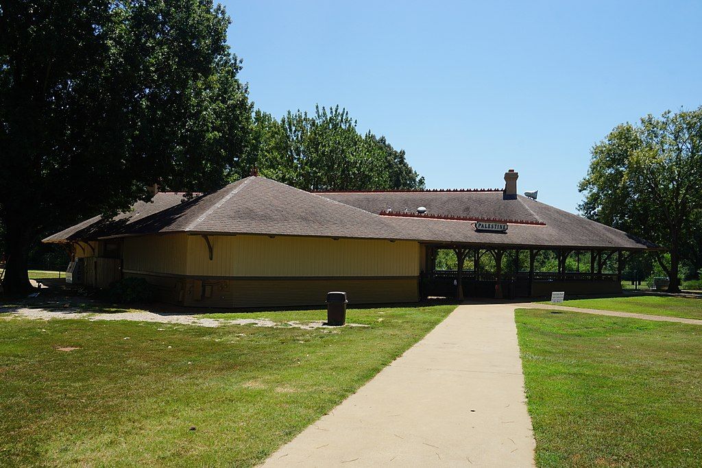 Palestine rail depot