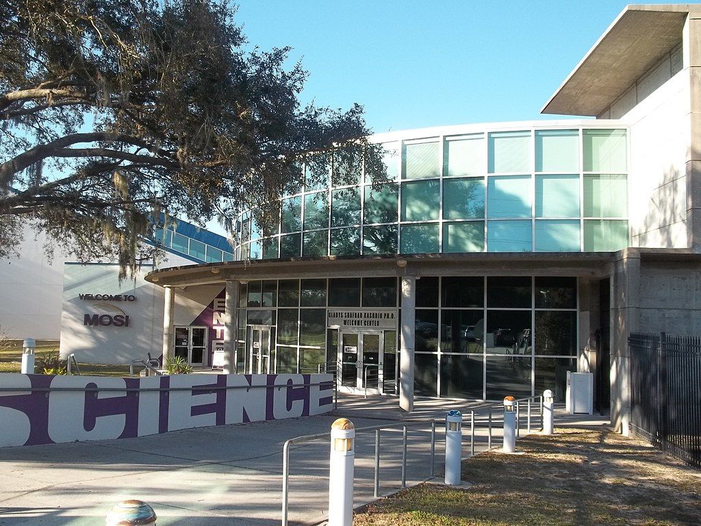 Exterior of the Museum of Science & Industry