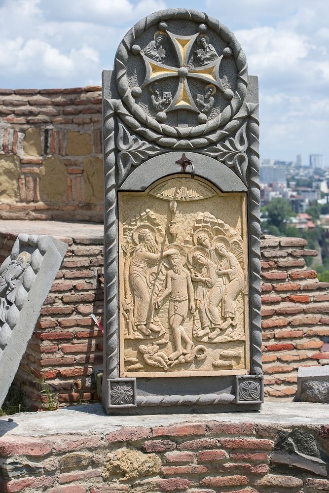 A sculpture at Narikala Fortress' courtyard