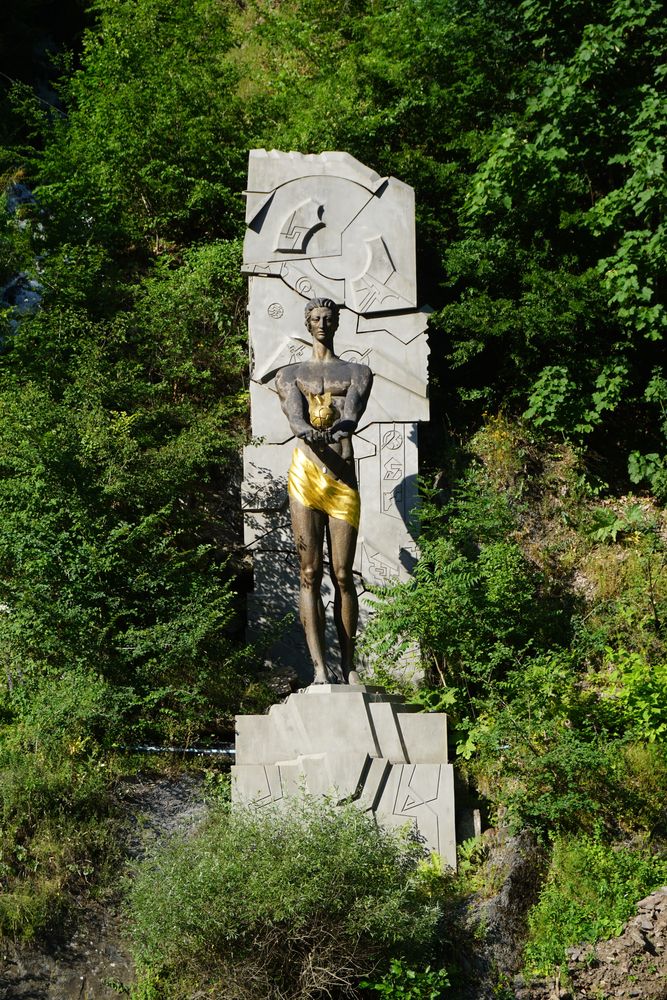 Daytime view of the Prometheus Statue