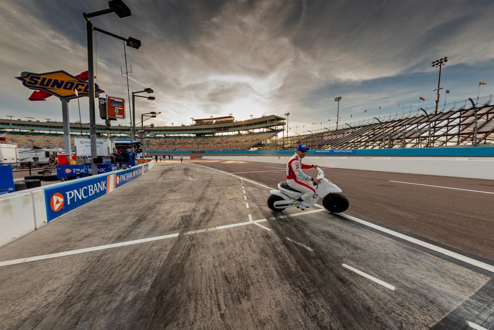 Racing Cars at Phoenix Raceway