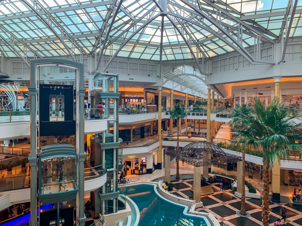 Interior of Somerset Collection Mall