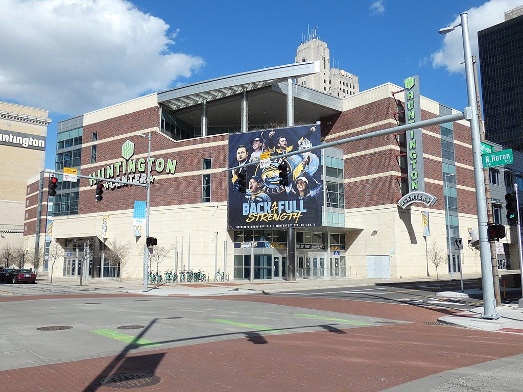Exterior of Huntington Center