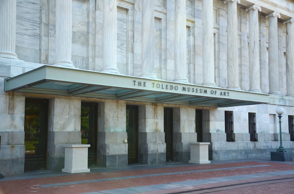 Entrance to the Toledo Museum of Art