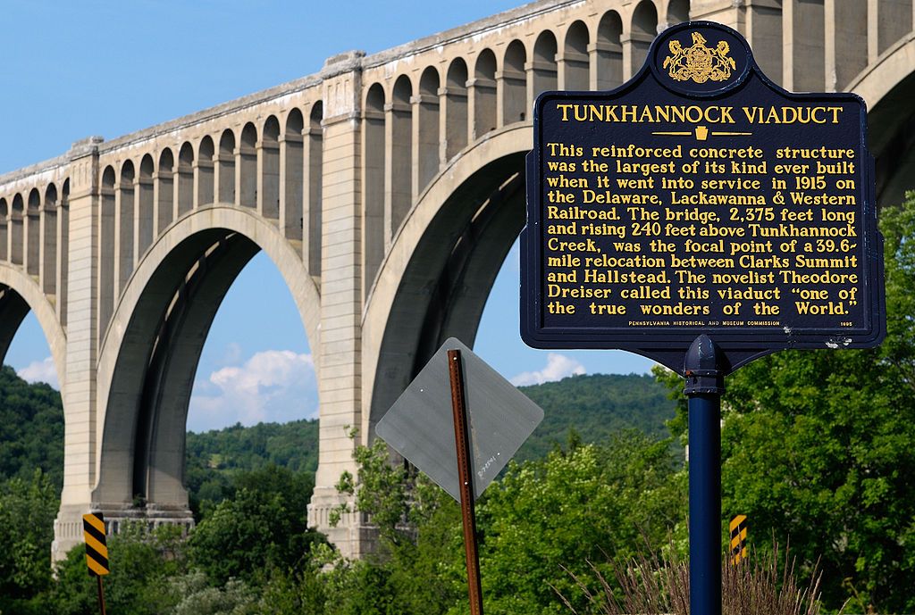 History marker of the Tunkhannock Viaduct
